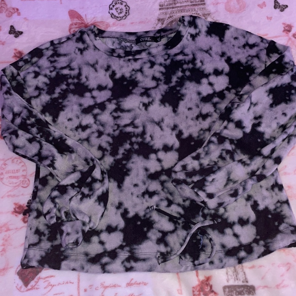 long sleeve shirt